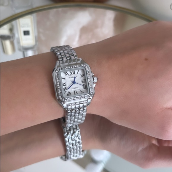 NWT unisex silver sparkle square watch - Picture 4 of 5